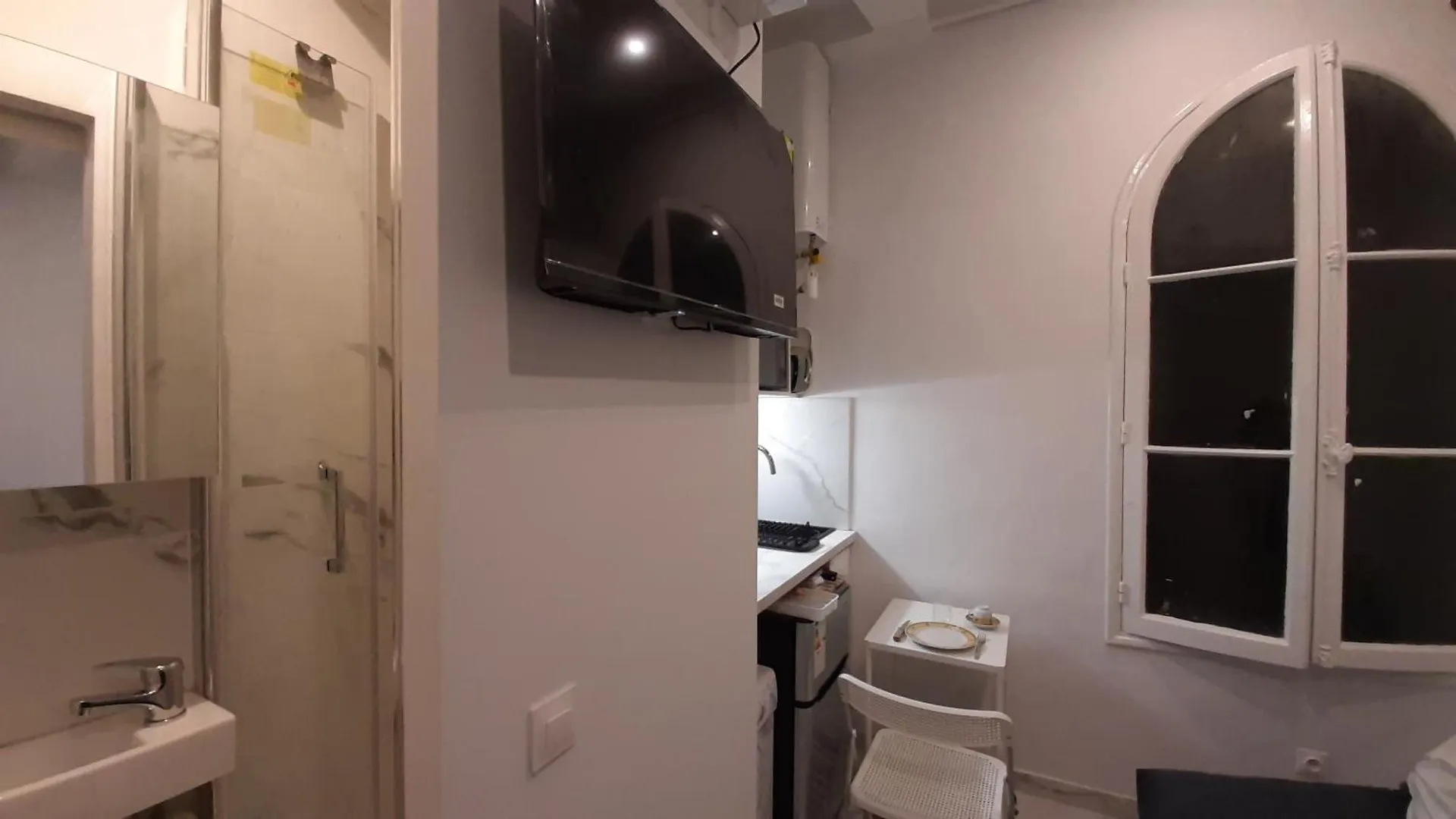 Apartment Winter Palace Beausejour Cannes France